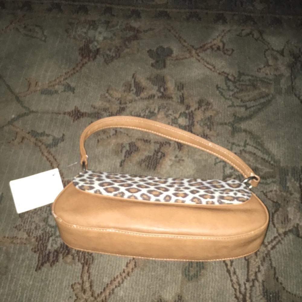 Small Cheetah and chestnut purse